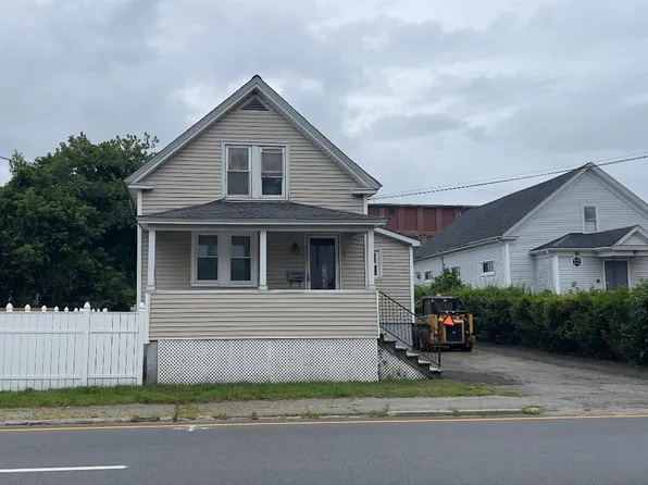 108 Arlington Ave, Warren, RI 02885