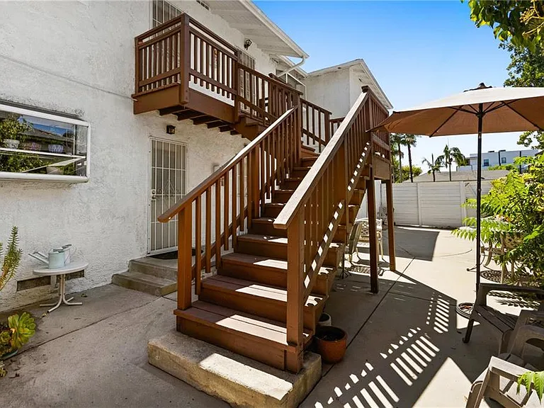 14625 Moorpark St #2 — Photo 11