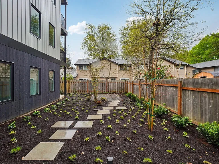 Boxcar Commons - Modern Living in Central Beaverton — Photo 15