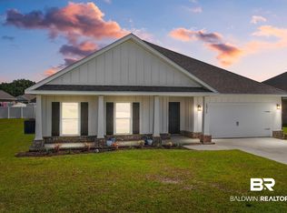 10710 Winning Colors Trl, Daphne, AL 36526