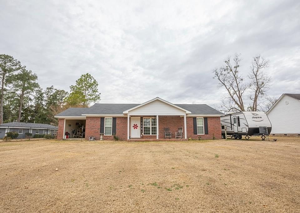 121 Church St, Baconton, GA 31716 Zillow