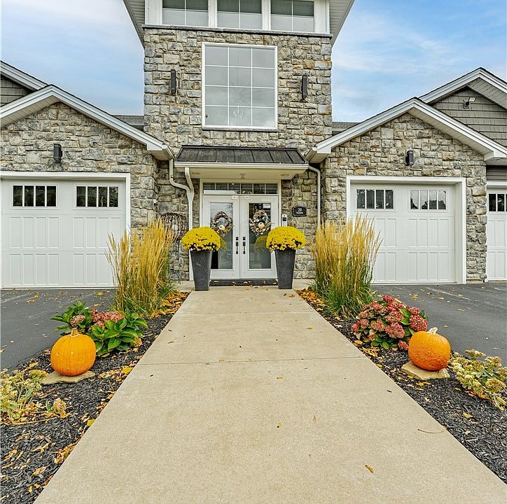 1st image of 20 Tuscarora St #10