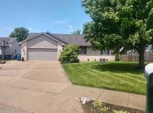 2405 Harrier Rd, Springfield, IL 62711