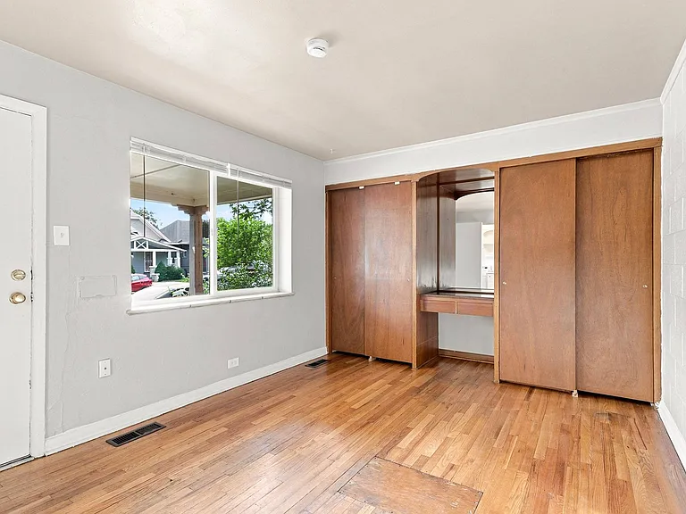 The Bethana Apartments — Photo 23