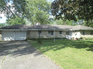 1600 W Red Maple Rd, Muncie, IN 47303