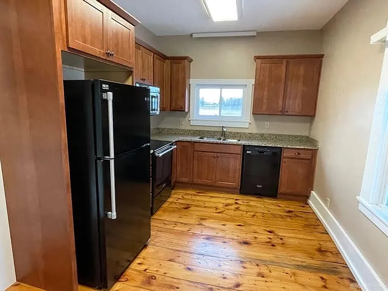 4616 Federal Rd — Photo 9