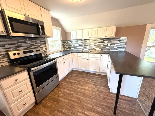 82 Tolman Ave Floor 2, Leominster, MA 01453