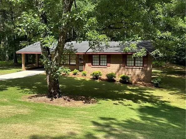 175 Pine Forest Dr, Dallas, GA 30157