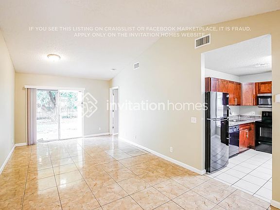 5th image of 328 NW 5th Ave