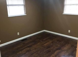 271 Hampton Ct, Poplar Bluff, MO 63901