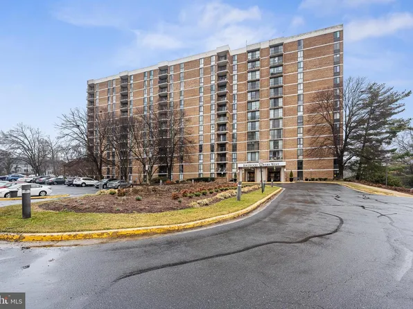 2300 Pimmit Dr APT 112, Falls Church, VA 22043