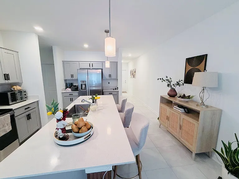2715 Gentle Rain Dr — Photo 4