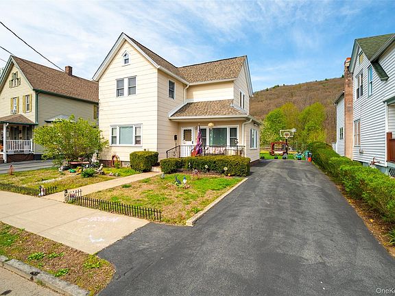 3rd image of 15 Erie Street