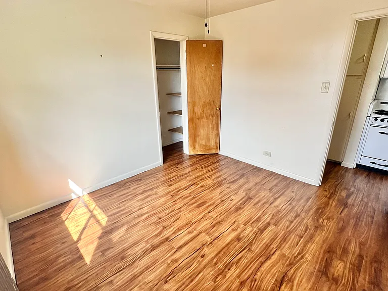 Step into a cozy bedroom, perfect for relaxation and simplicity. Step into a cozy bedroom, perfect for relaxation and simplicity.