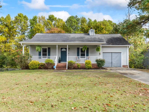 6804 Buttermere Dr, Fayetteville, NC 28314