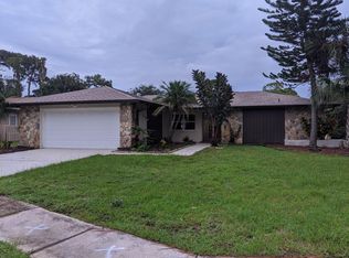 3642 Fairway Forest Cir, Palm Harbor, FL 34685