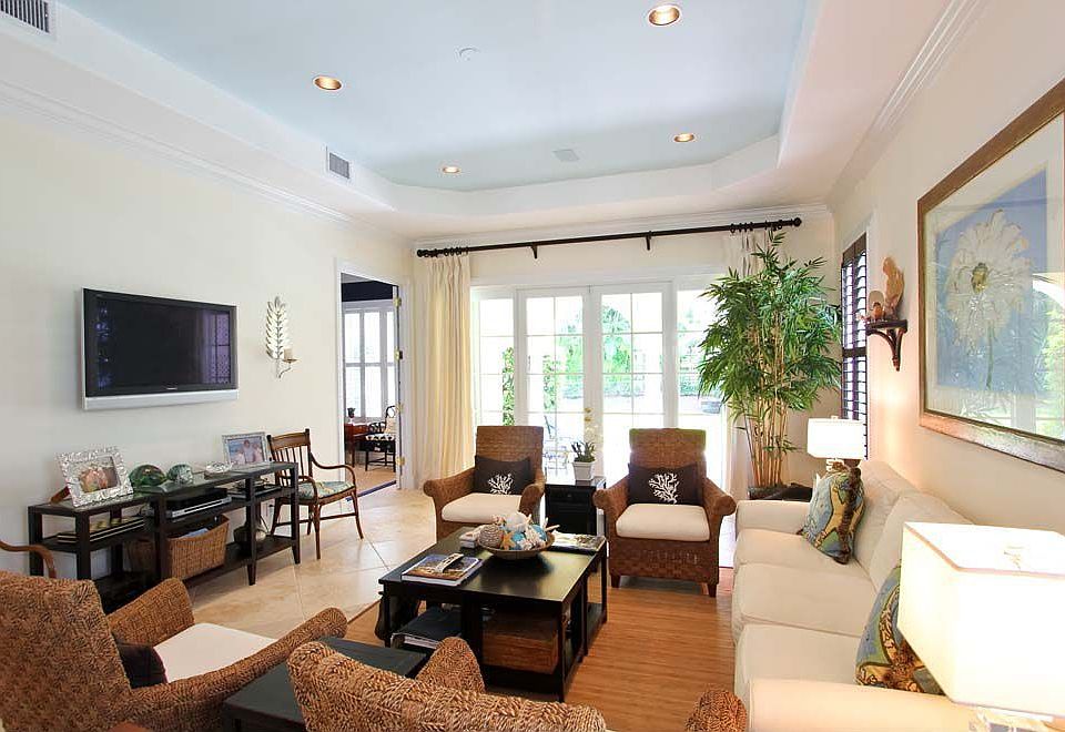 1st image of 790 Andrews Ave APT D104