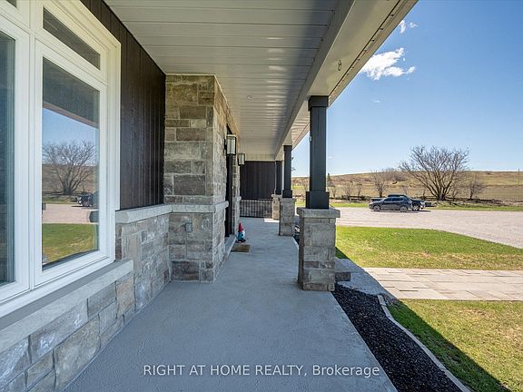 4th image of 4120 Edgerton Rd