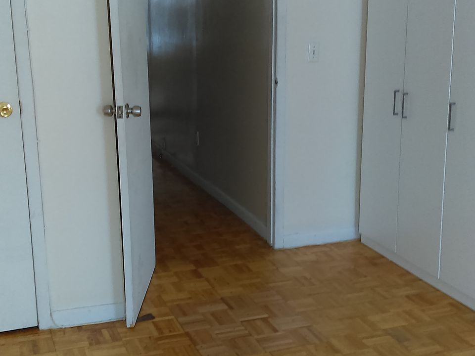 1st image of 247 Johnson Ave APT 6