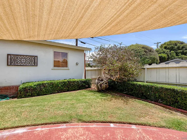 8405 Paseo Del Ocaso — Photo 19