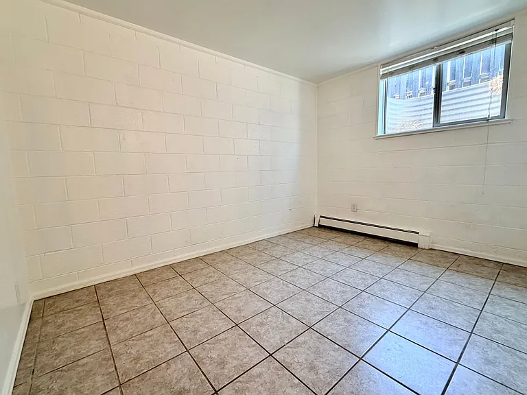 1116 Alford St #1-4 — Photo 8