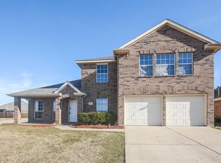 100 Lonesome Dove Ln, Forney, TX 75126