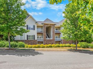 2431 Eagle Creek Ct Ste 203, Winston Salem, NC 27103
