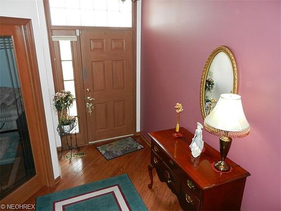 3rd image of 132 Greenward Way S #94