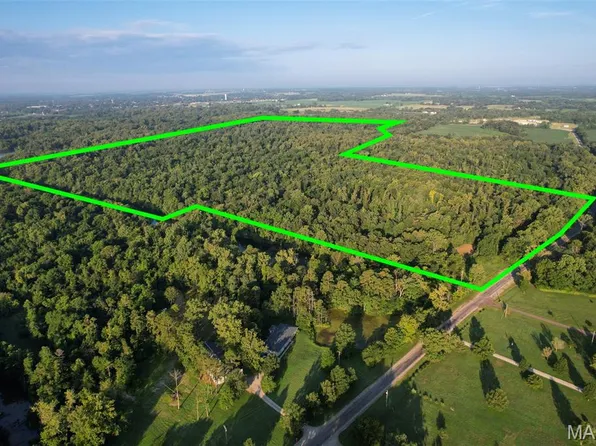 7168 Mine Haul Rd, Belleville, IL 62223