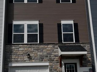 324 Monroe Ave, Ranson, WV 25438