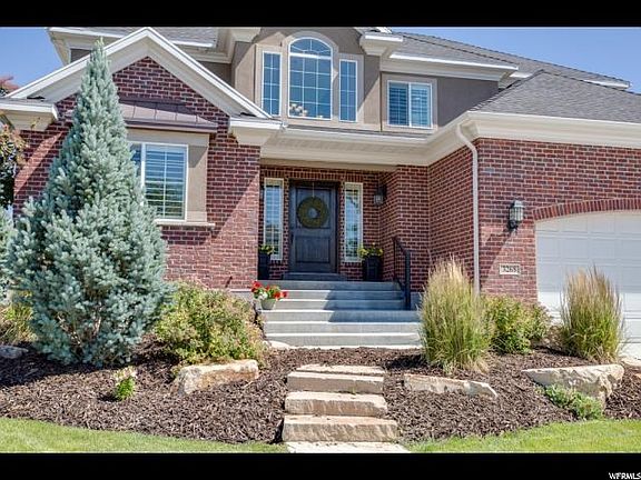 3rd image of 3268 W Canyon Meadow Dr