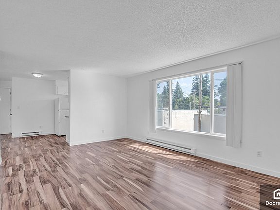 5th image of 4709 Vesper Dr APT 4