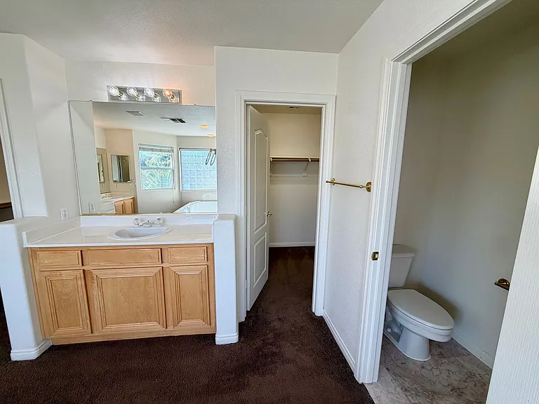 2736 Carolina Blue Ave — Photo 29