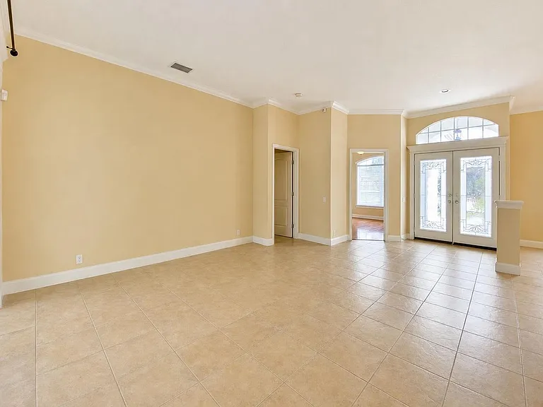 3628 Frentress Dr — Photo 5