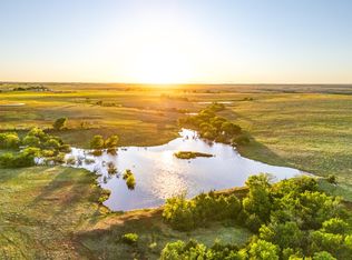 E 1040th Rd, Canute, OK 73626