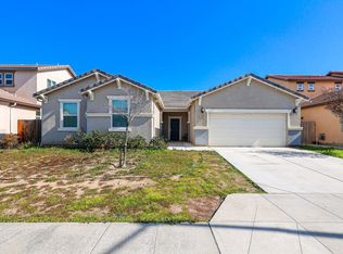1381 Tevin Way, Madera, CA 93637