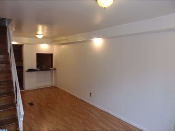 3rd image of 2414 Coral St