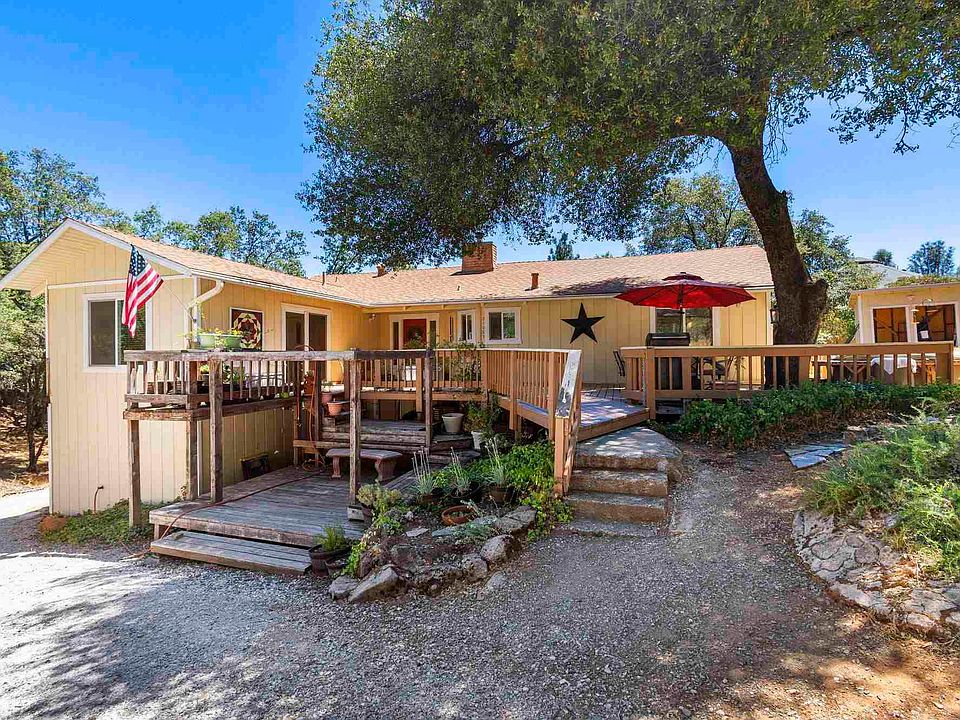 1st image of 21063 Crystal Falls Dr