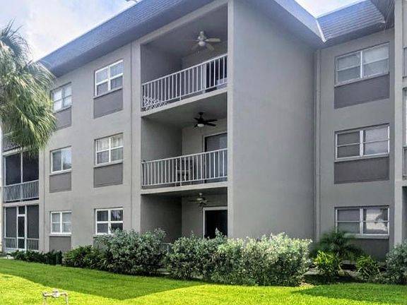 Quiet building 33 units