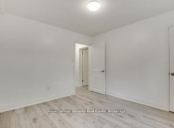 3rd image of 148 Portland St