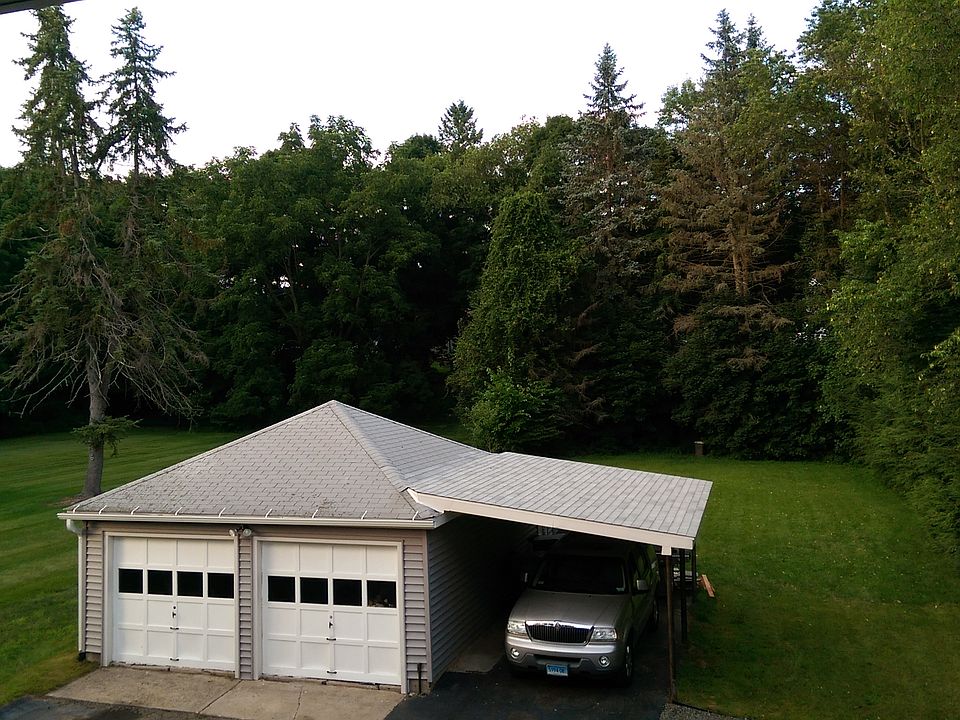 2nd image of 47 Locust St