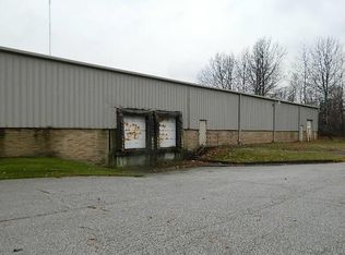 8748 Ridge Rd, North Royalton, OH 44133