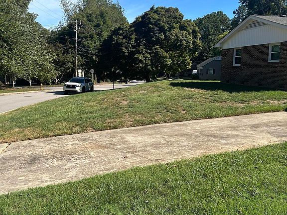 4th image of 4609 Latimer Rd
