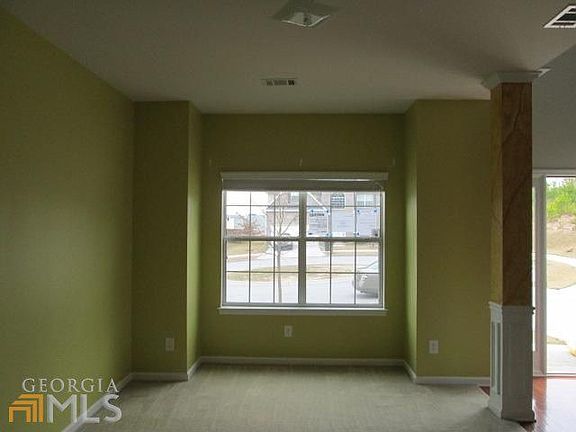 3rd image of 7567 Willow Leaf Trl