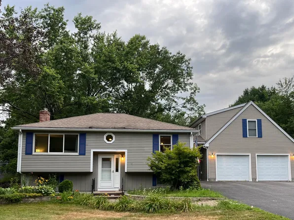 39 Thompson Street, Wells, ME 04090