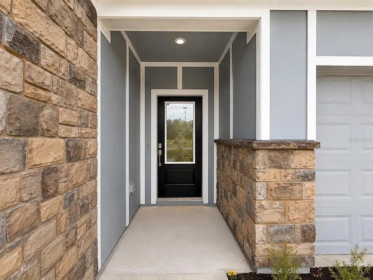 817 House Blvd — Photo 2