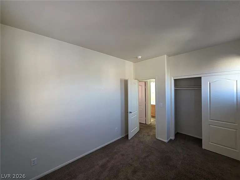 731 Emerald Idol Pl — Photo 44