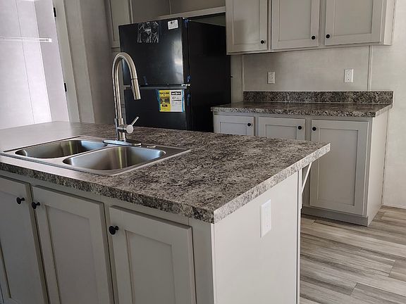2nd image of 787 Stoneham Dr #4
