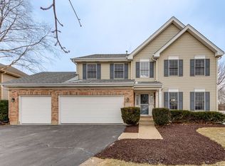 154 Barnes Rd, Elgin, IL 60124