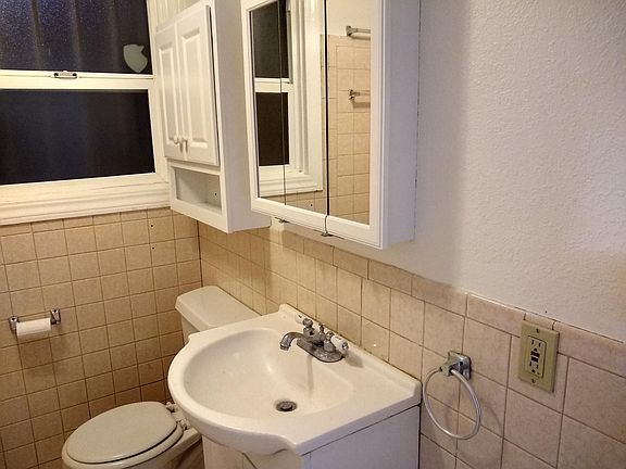 4th image of 859 Masonic Ave #859